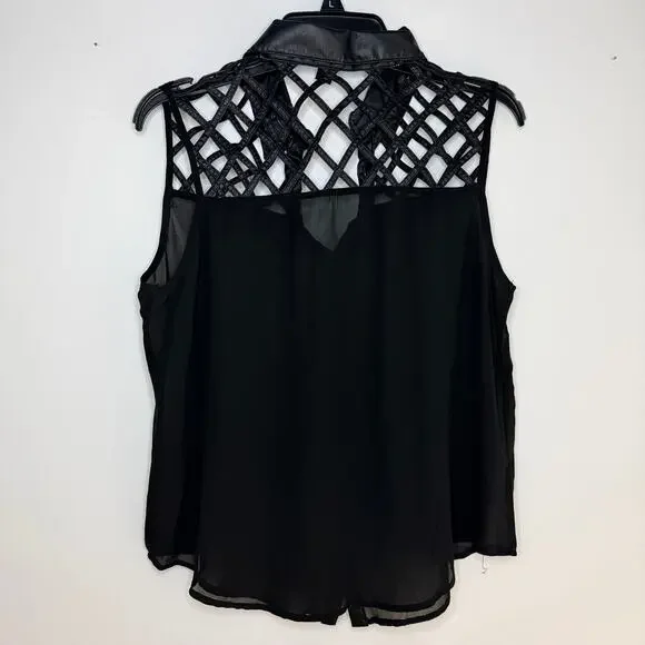 Fun & Flirt Black Sleeveless Faux Leather Button Down Top Blouse, Large, NWT - Picture 2 of 4
